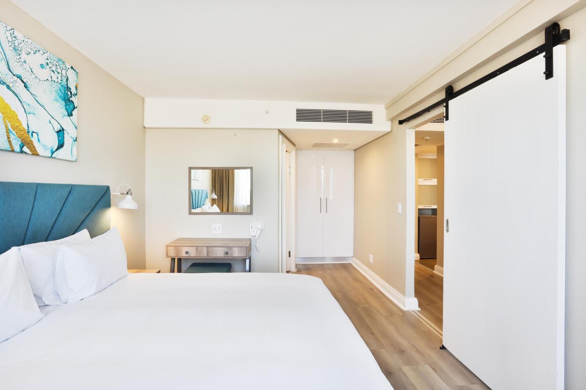 Rh Hotel Претория Екстериор снимка